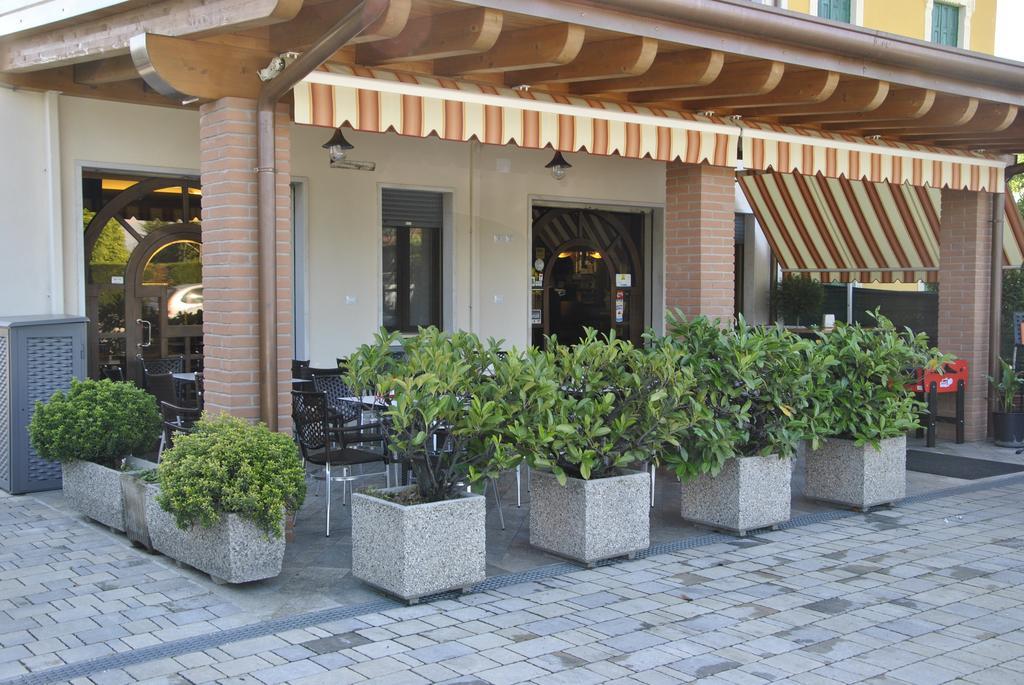 B&B Francesca Βερόνα Εξωτερικό φωτογραφία